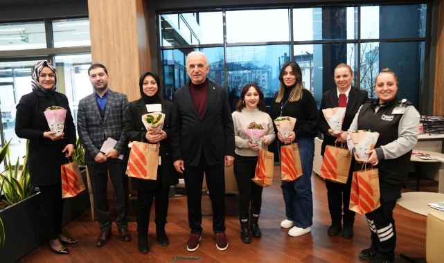 BAŞKAN YILDIRIM’DAN KADINLARA ÖZEL HEDİYE