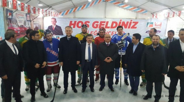 Başkan Hasan Can Çekmeköy Belediyesi Buz Pistinin Açılışına Katıldı