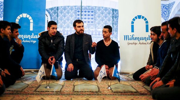 Esenler Belediyesi'nin hayata geçirdiği Mihmandar projesi ile yetişiyor...