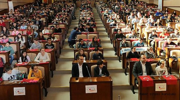 İBB ÇOCUK MECLİSİ YENİ BAŞKANINI SEÇTİ