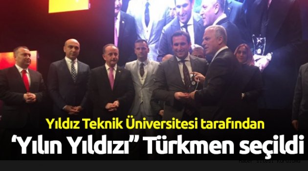 Öğrenciler Hilmi Türkmen´i