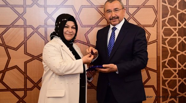 Şeyma Döğücü, İsmail Erdem’den görevi devraldı