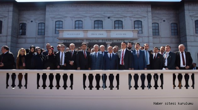 Sivaslılar Yeni Türkiye Hedefi İçin, 1919 Sivas Kongresi Ruhuyla Ümraniye 15 Temmuz Şehitler Meydanı'nda Toplandı