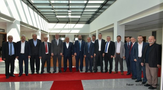 Ümraniye Belediye Başkanı Hasan Can, Mahalle Muhtarlarıyla Bir Araya Geldi