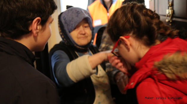 ÜSKÜDAR’IN YÜZ AKLARI YAŞLILARIN DUASINI ALDI